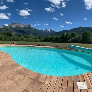 L'escale En Ubaye Bed & Breakfast
